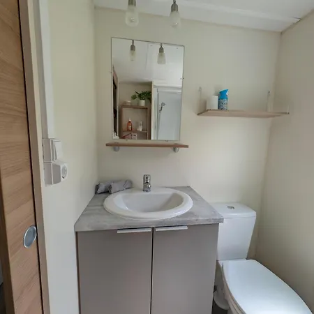 Holiday home La Campagne Dore Tour-en-Bessin
