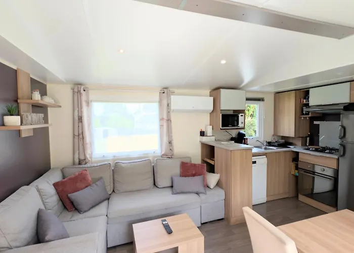 La Campagne Dore Tour-en-Bessin